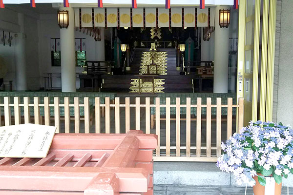 福岡縣護国神社の本殿