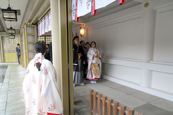 福岡縣護国神社の結婚式参進
