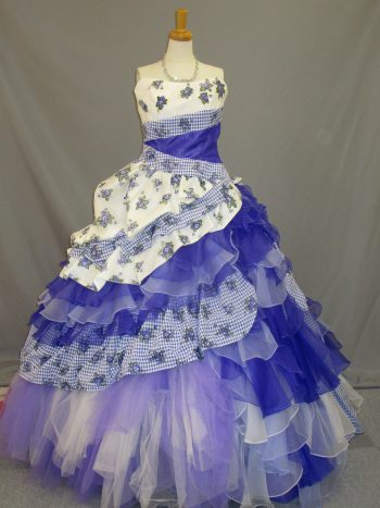 青紫のカクテルドレス（福岡博多の結婚式衣装レンタル）